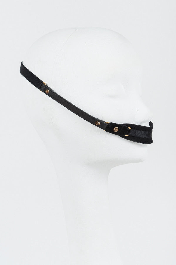 Caviar Gag - Fräulein Kink
 - 6