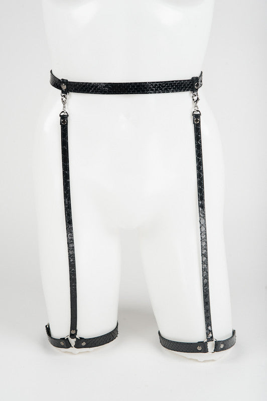 Ebony Python Garter Belt - Fräulein Kink
 - 1