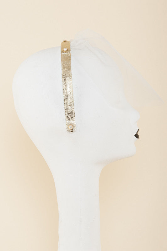 Gold Lace Veil - Fräulein Kink
 - 3