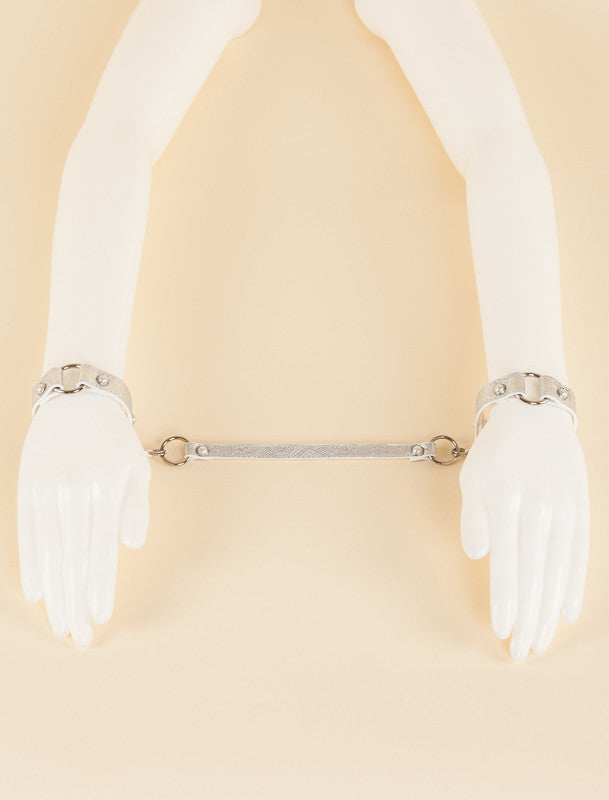 Silver Lace Handcuffs - Fräulein Kink
 - 3