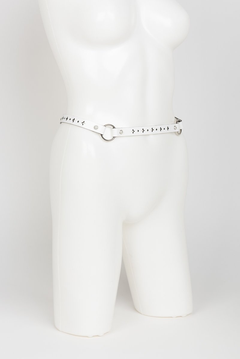 Bianco Garter Belt