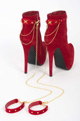 Rouge Restraints